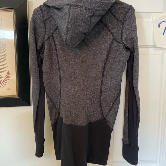 Lululemon Houndstooth and Black Ribbed Hoodie - Picture 6 of 6